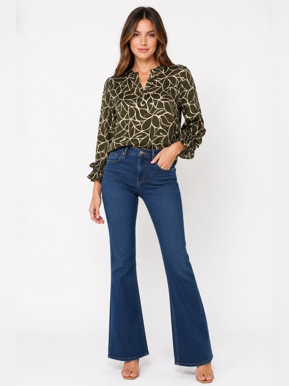 Vince Camuto Women's Leaf Print Split Neck Blouse Top Size Medium
